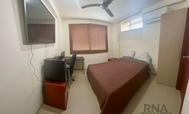 Alquiler - departamento Puerto Azul planta baja - 3 dormitorios -  4 baños -  sala de estar y terraza - 2 parqueos