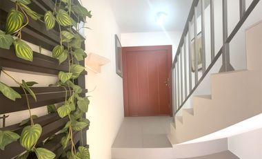 Alquiler - departamento Puerto Azul planta baja - 3 dormitorios -  4 baños -  sala de estar y terraza - 2 parqueos