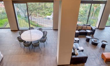 CASA EN VENTA EN LAS CAÑADAS