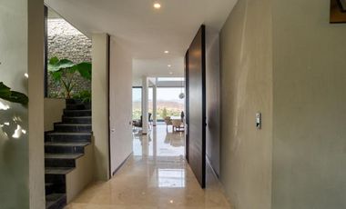 CASA EN VENTA EN LAS CAÑADAS