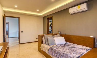 CASA EN VENTA EN LAS CAÑADAS