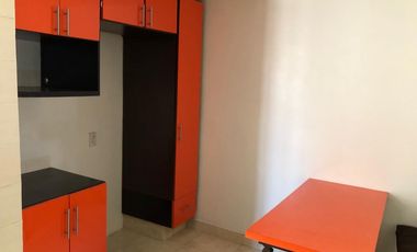 RENTA CASA ZONA COMERCIAL