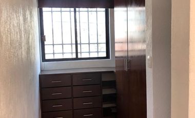 RENTA CASA ZONA COMERCIAL