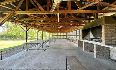 SAN FELIPE - VENDE PARCELA CON QUINCHO Y PISCINA - CURIMON