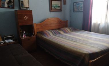 Amplia Propiedad con 2 casas Recoleta
