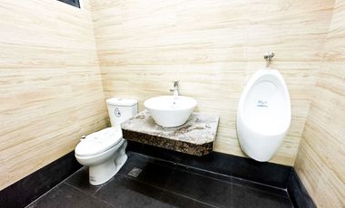 NEWLY BUILT 72 sqm Laguna Ground floor Office Warehouse Space for Rent Lease Laguna Technopark Sta. Rosa Santa Rosa Industrial park (Non Peza Company)