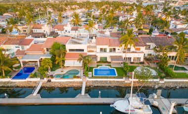 Casa en venta en Puerto Iguana, Marina Vallarta