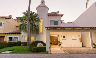 Casa en venta en Puerto Iguana, Marina Vallarta