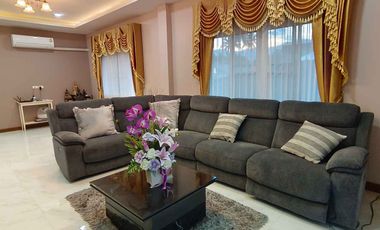 Modern 3-Bedroom, 3-Bathroom Family Home for Sale in the Popular Village of Vieng Nur