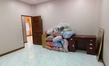 Modern 3-Bedroom, 3-Bathroom Family Home for Sale in the Popular Village of Vieng Nur
