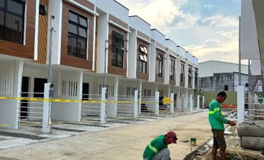 Ready for Occupied 4-Bedrooms House for Sale in Banilad Mandaue City, Cebu