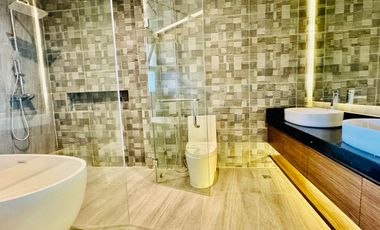 FOR SALE NEWLY BUILT MAJESTIC MODERN 3 STOREY HOUSE IN PARAÑAQUE
