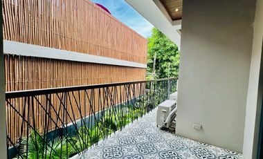 FOR SALE NEWLY BUILT MAJESTIC MODERN 3 STOREY HOUSE IN PARAÑAQUE