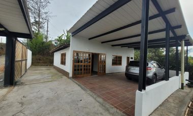 SE ARRIENDA/VENDE FINCA EN MARINILLA ANTIOQUIA