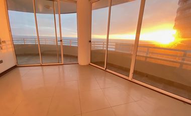 SE ARRIENDA DEPARTAMENTO EN EDIFICIO PUNTA CAVANCHA.