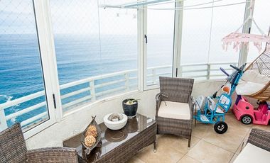 SE VENDE HERMOSO DEPTO EN EDIFICIO PUNTA CAVANCHA.