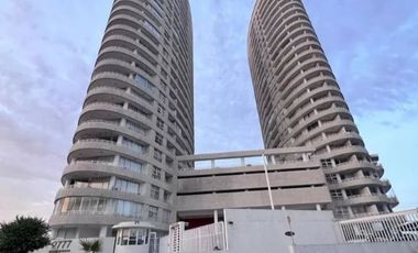 SE VENDE HERMOSO DEPTO EN EDIFICIO PUNTA CAVANCHA.