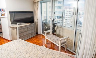 SE VENDE HERMOSO DEPTO EN EDIFICIO PUNTA CAVANCHA.
