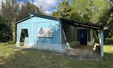 Casa En Calle Lavalle Y Moreno De Punta Indio, Provincia De Buenos Aires.