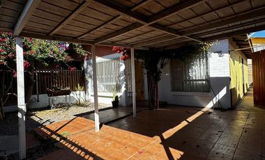 SE VENDE CASA EN PEDRO LEON GALLO