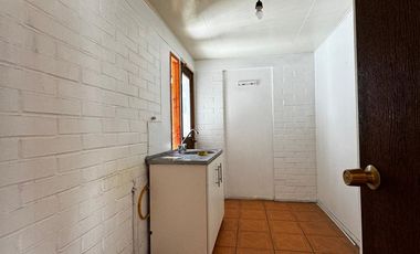 SE VENDE CASA EN PEDRO LEON GALLO