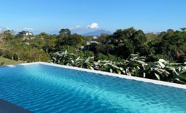 Newly-Built House with Swimming Pool & Fantastic view at Ayala Westgrove Heights Silang Cavite near Nuvali