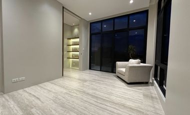 Newly-Built House with Swimming Pool & Fantastic view at Ayala Westgrove Heights Silang Cavite near Nuvali
