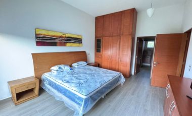 CASA EN VENTA EN LAS CAÑADAS