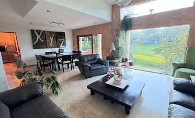 CASA EN VENTA EN LAS CAÑADAS