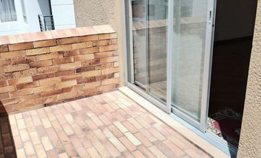 DEPARTAMENTO EN RENTA 198 m2. DOS PARQUEADEROS