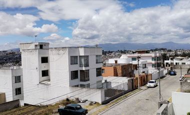 DEPARTAMENTO EN RENTA 198 m2. DOS PARQUEADEROS