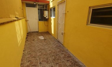 Casa de 3 recámaras en el Fracc. Reforma, a media cuadra de Av. Martí