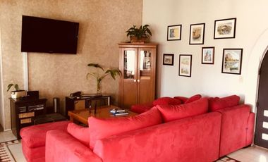 CASA EN VENTA EN LAS CAÑADAS
