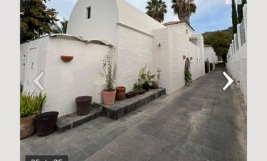 CASA EN VENTA EN LAS CAÑADAS