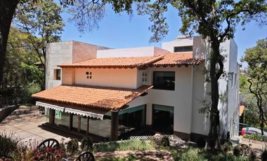 CASA EN VENTA EN HACIENDA DE VALLE ESCONDIDO ATIZAPAN