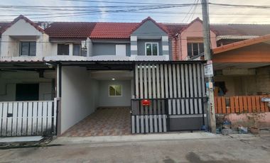 บ้าน ลำลูกกา​ คลอง7​ บึงคำพร้อย​  หมู่บ้านอนันธารา​ ทำเลติดถนนคลอง7​  ไม่เข้าซอย​ เนื้อที่​ 21​ ตรว​   เดินเข้าออกสะดวก