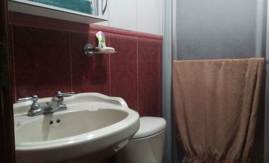 A LA MEJOR PROPUESTA VENDO CASA RENTERA SECTOR LA MAGDALENA (ALTA) QUITO ECUADOR