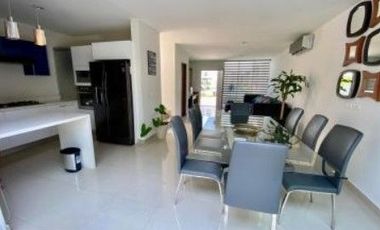 VENTA HERMOSA CASA EN PLAYA DEL CARMEN A UNOS MINUTOS DE LA PLAYA !!