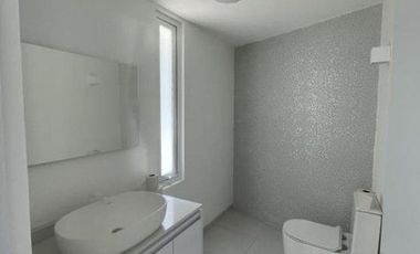 VENTA HERMOSA CASA EN PLAYA DEL CARMEN A UNOS MINUTOS DE LA PLAYA !!