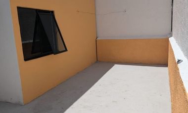 CASADUPLEX RENOVADA EN COLINAS DEL LAGO