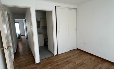 Se Vende Casa 5D, 3B, 2E y piscina  en  Santa Maria De Colin, Talca