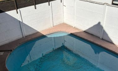 Se Vende Casa 5D, 3B, 2E y piscina  en  Santa Maria De Colin, Talca