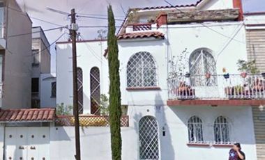 CASA EN COLONIA CLAVERIA, ALCALDÍA AZCAPOTZALCO, GRAN OPORTUNIDAD DE INVERSIÓN