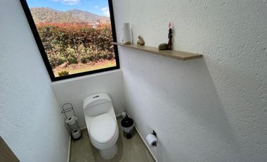 Casa para la venta en condominio cerrado en La Ceja