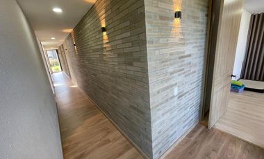 Casa para la venta en condominio cerrado en La Ceja