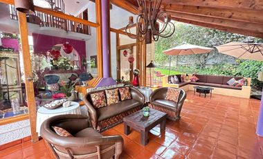 RESIDENCIA EN VENTA EN LAS CAÑADAS