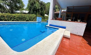 RESIDENCIA EN VENTA EN LAS CAÑADAS