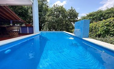 RESIDENCIA EN VENTA EN LAS CAÑADAS