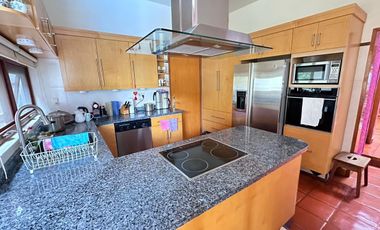 RESIDENCIA EN VENTA EN LAS CAÑADAS