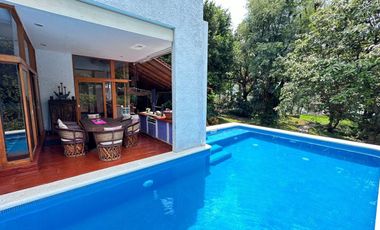 RESIDENCIA EN VENTA EN LAS CAÑADAS